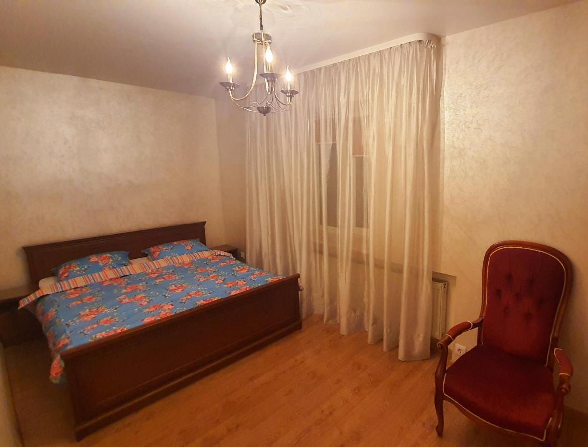 Center Apartman Luck Kültér fotó